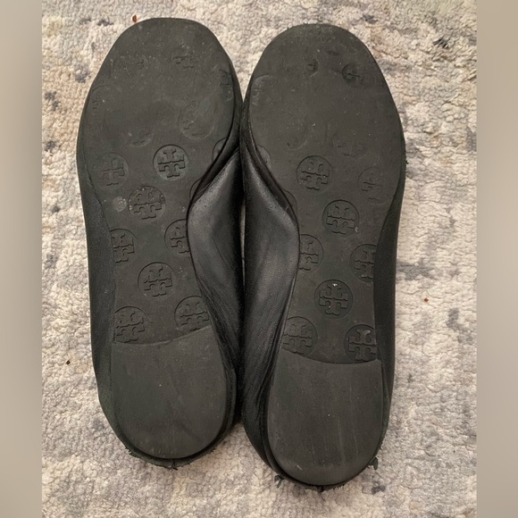 Black Tory Burch revas! - Picture 2 of 4